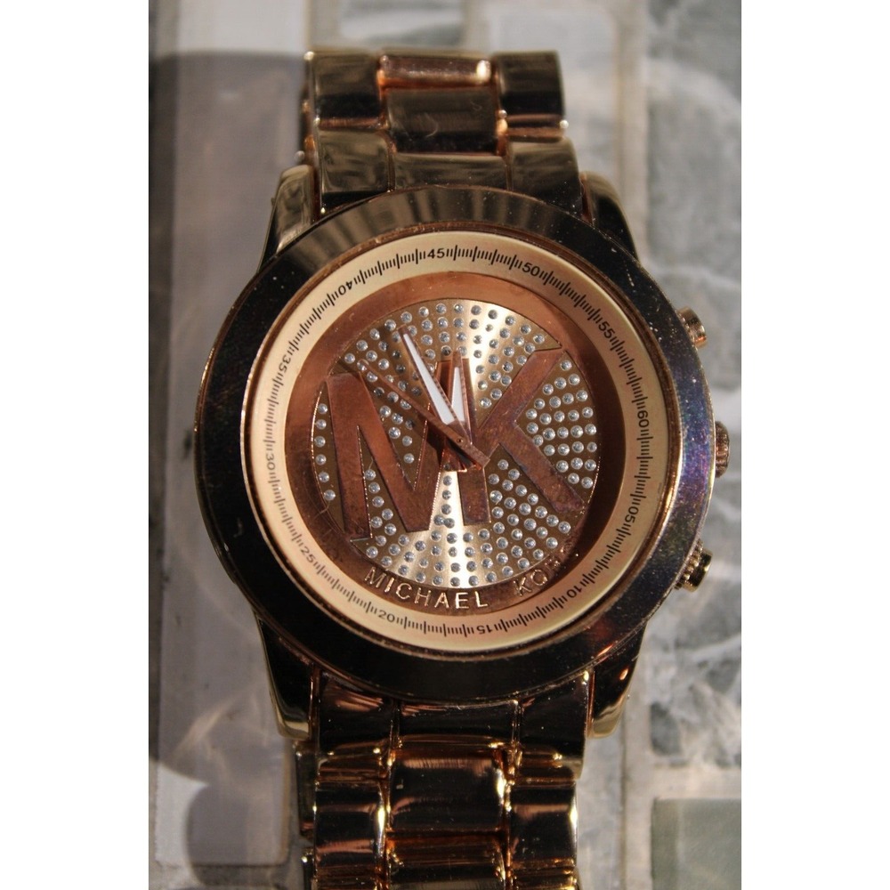 Michael Kohrs Watch‎ Broken Glass Came off Face